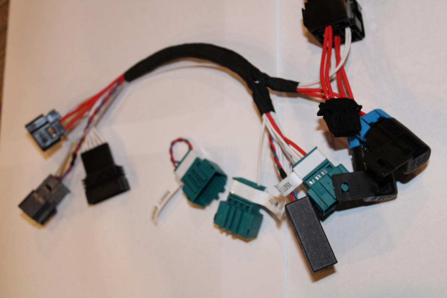 E9X/E8X/E60 BMW PNP MaxxEcu Harness